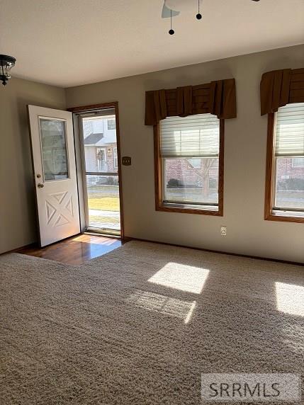 2412 St Clair Avenue 10