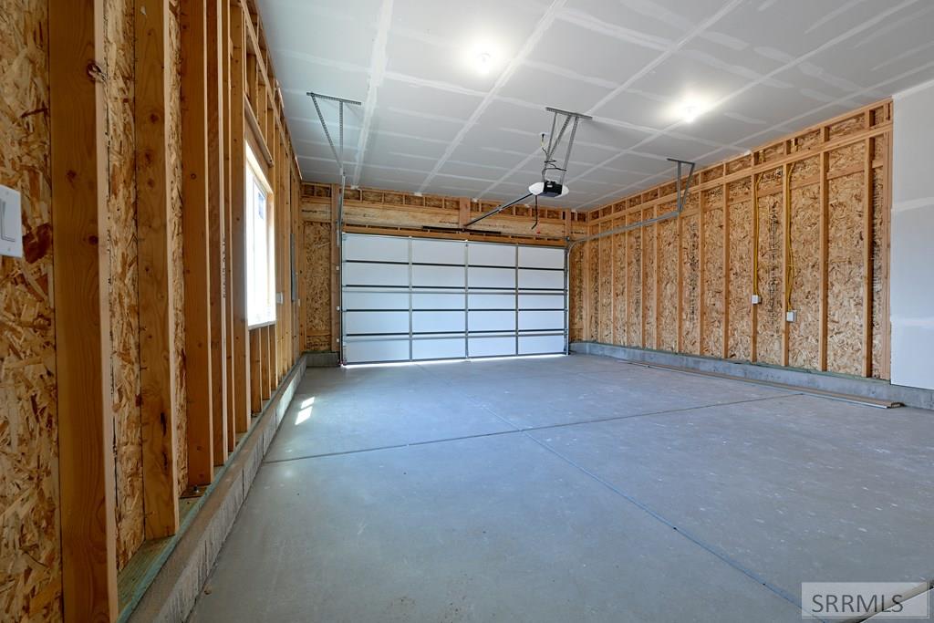 4944 Cattle Dr, IONA, Idaho image 14