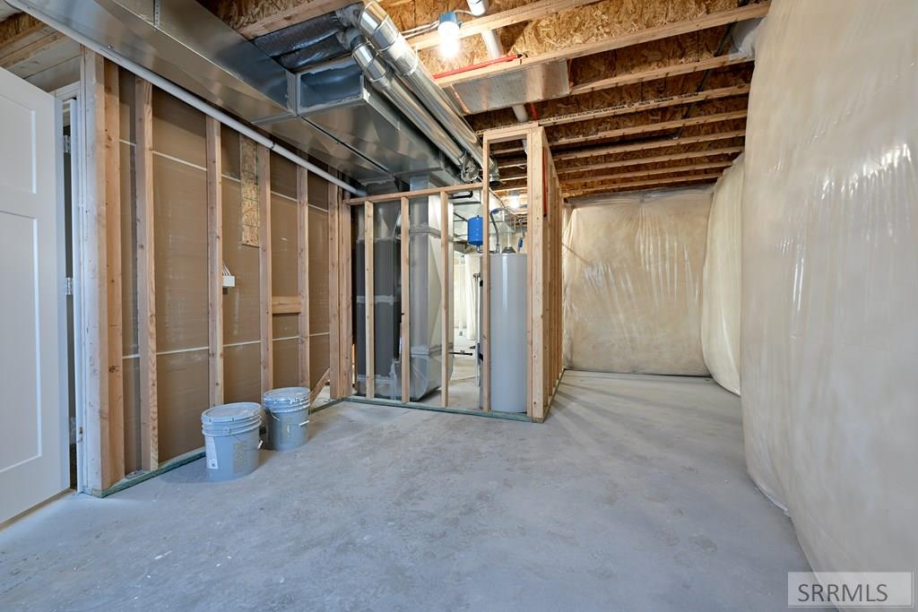 4944 Cattle Dr, IONA, Idaho image 13