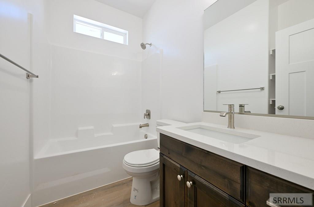 4944 Cattle Dr, IONA, Idaho image 10