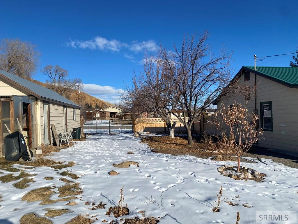 400 S 7th Street, CHALLIS, Idaho image 22