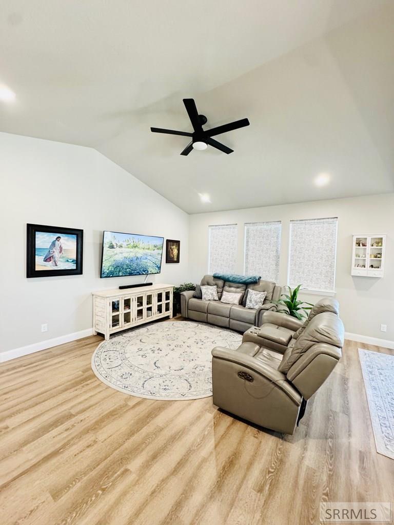 1158 Dolostone, POCATELLO, Idaho image 6