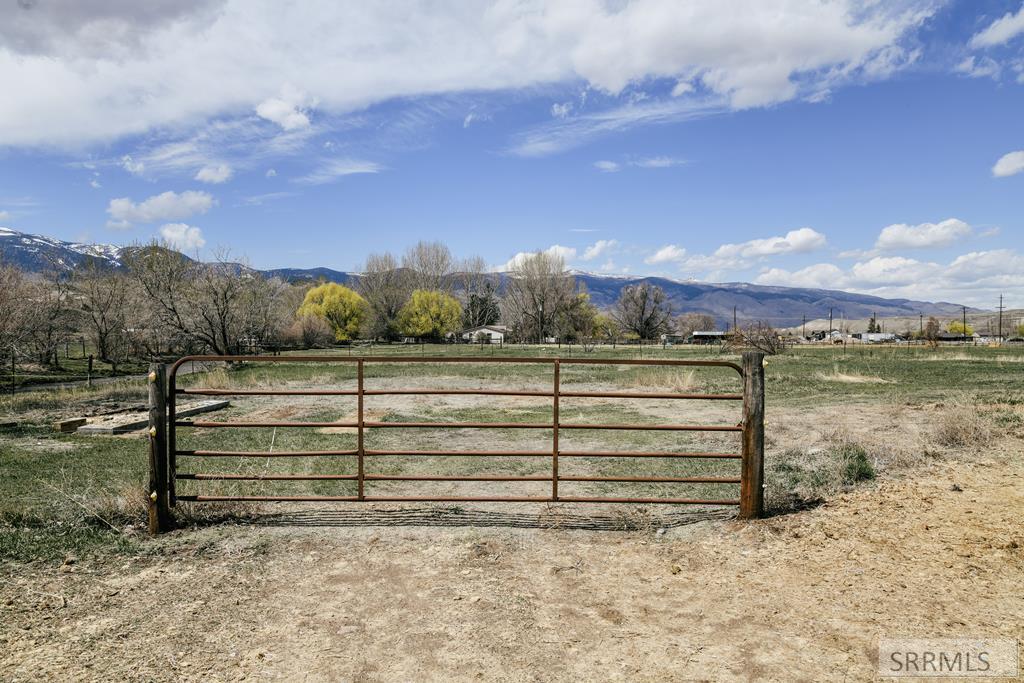 163 Hwy 28, SALMON, Idaho image 37