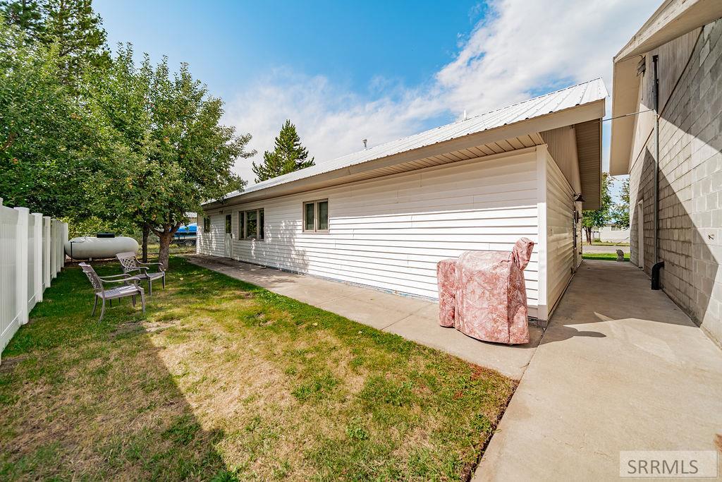 462 Walnut Street, ASHTON, Idaho image 24