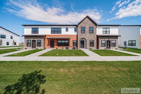 Photo of 4955 N Beach Dr, IDAHO FALLS, ID 83401 (MLS # 2182008)