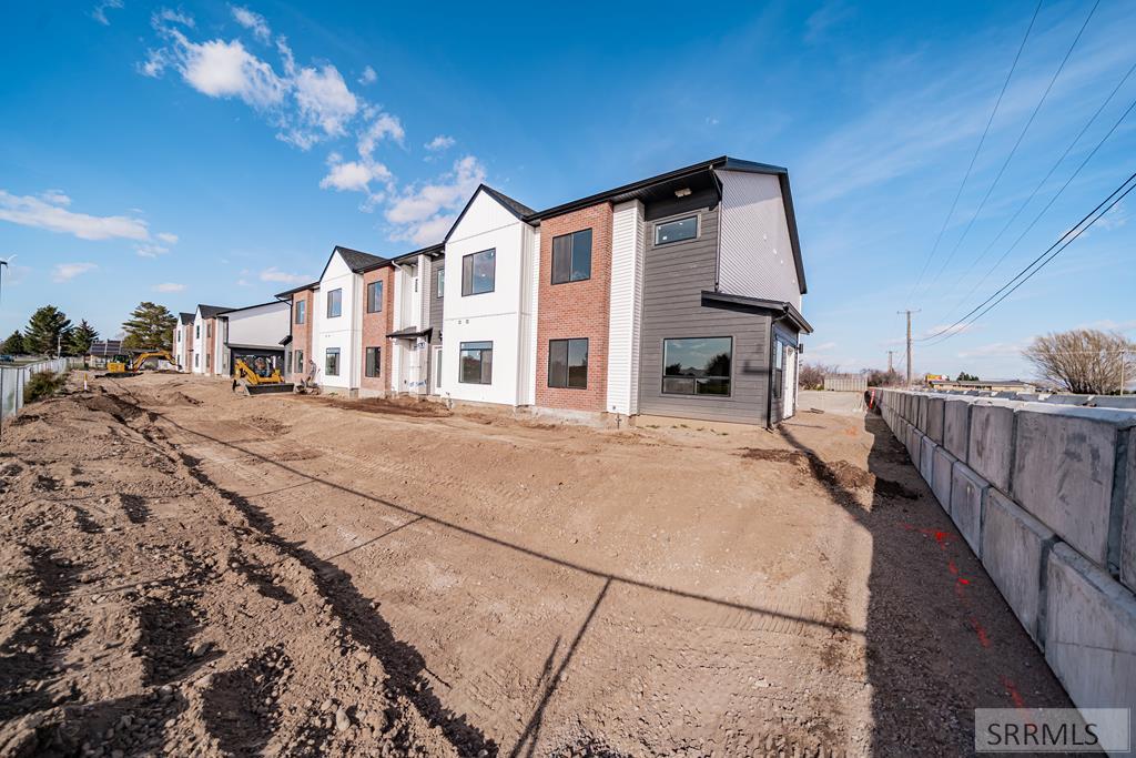 1264 Meadow Edge Ct, IDAHO FALLS, Idaho image 1