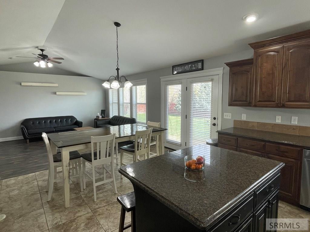 2185 Lawrence Lane, BLACKFOOT, Idaho image 14