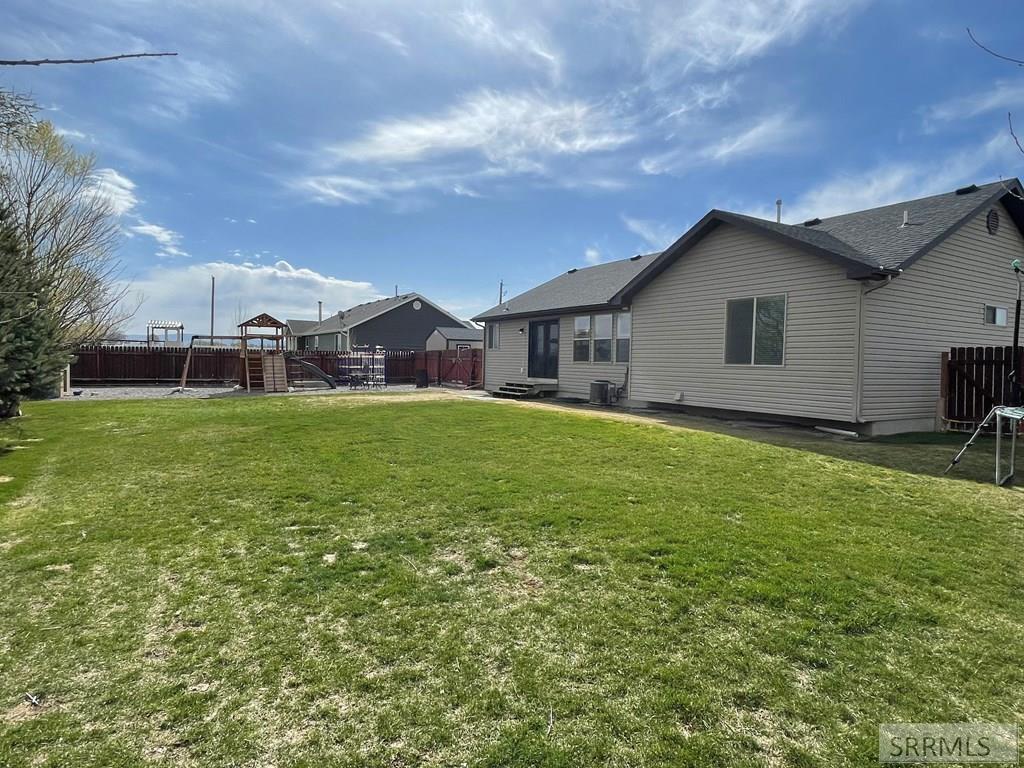 2185 Lawrence Lane, BLACKFOOT, Idaho image 37