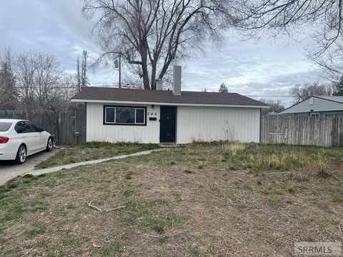 Photo of 245 NW Bonneville Drive, IDAHO FALLS, ID 83401 (MLS # 2186027)
