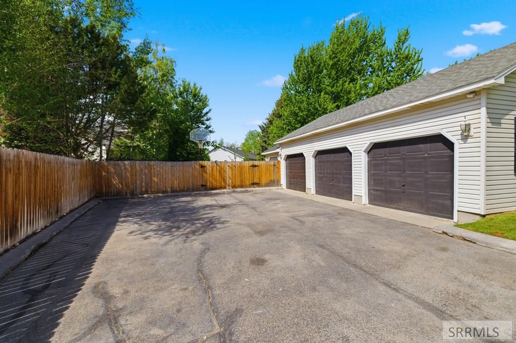 3680 Stonebrook Lane