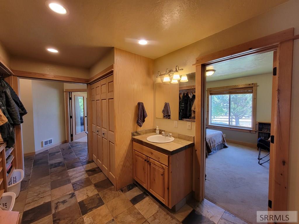 14 Hay Hook Road, SALMON, Idaho image 36