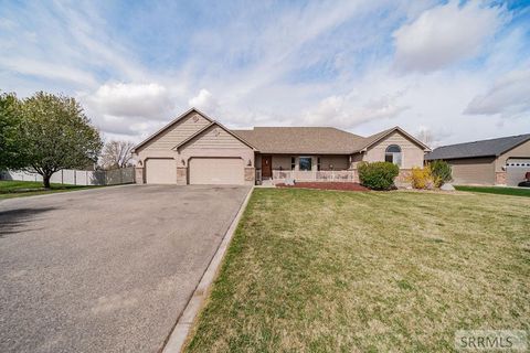 Photo of 11121 N 40 E, IDAHO FALLS, ID 83401 (MLS # 2185542)