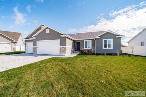 Photo of 5303 Carbine Dr, IDAHO FALLS, ID 83404 (MLS # 2180275)