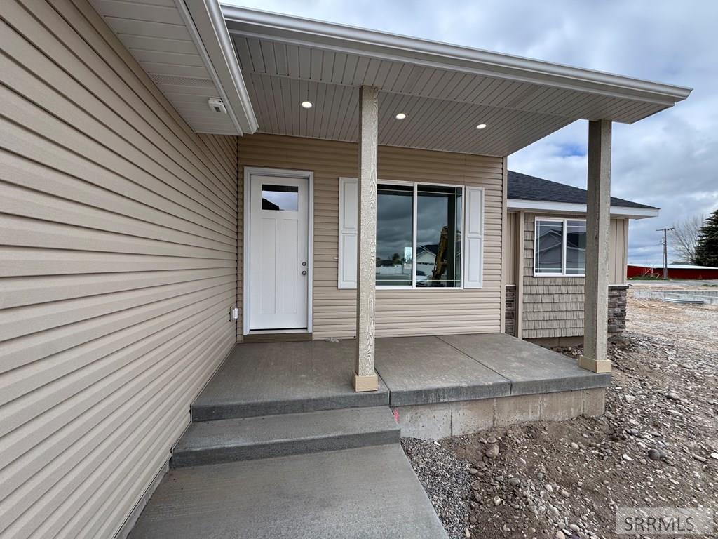 390 Wind River Circle