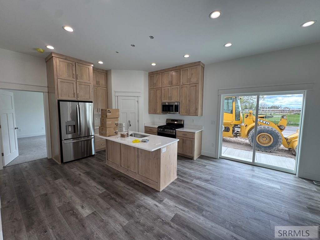 390 Wind River Circle