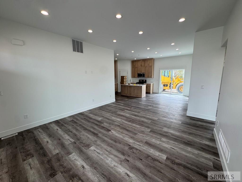 390 Wind River Circle