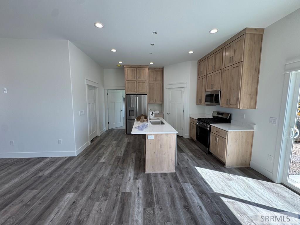 390 Wind River Circle