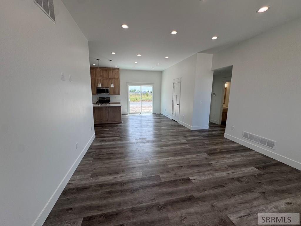 390 Wind River Circle