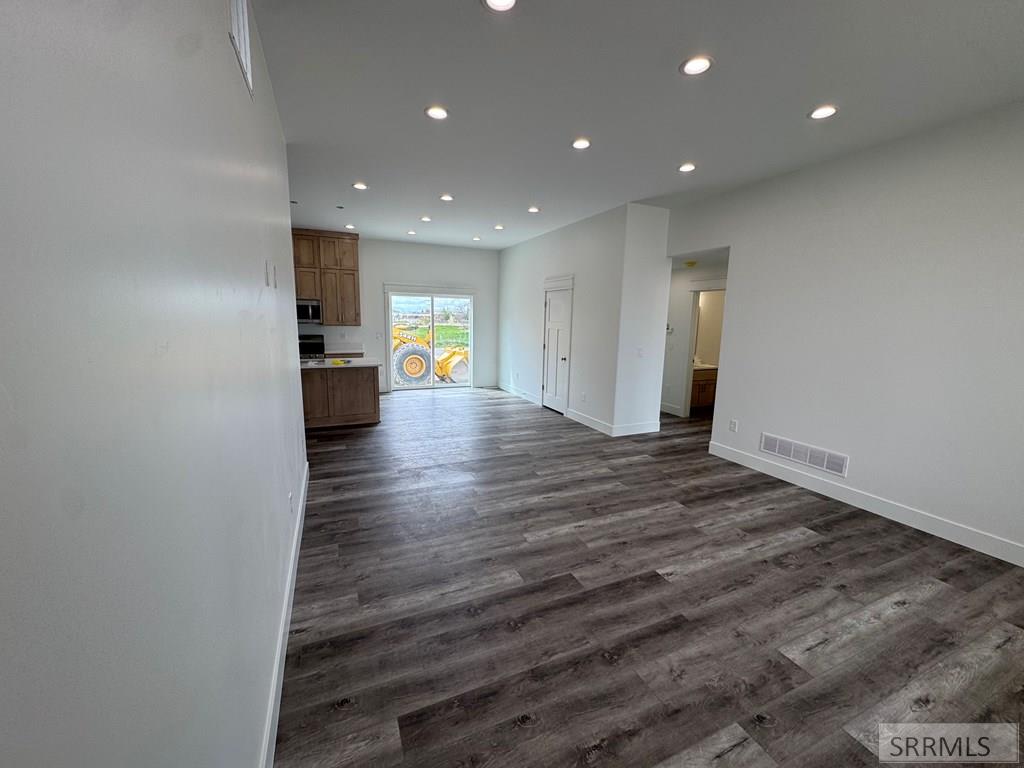 390 Wind River Circle