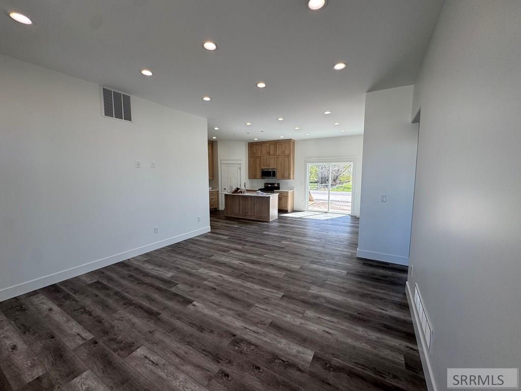 390 Wind River Circle