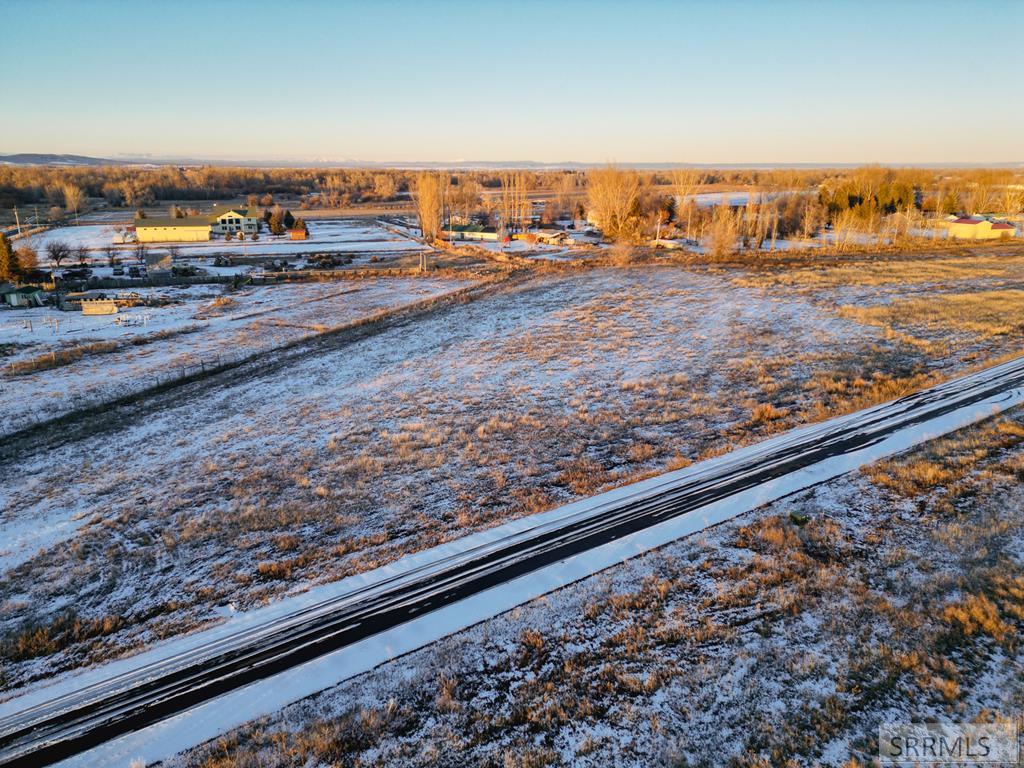 L1 E 180 N, REXBURG, Idaho image 1