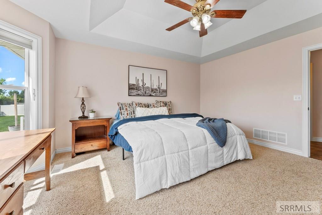 5555 S Veil Drive, IDAHO FALLS, Idaho image 10
