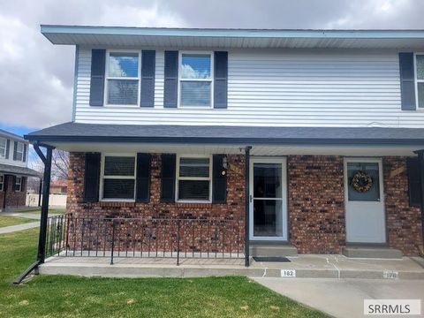 Photo of 182 Troy Avenue, IDAHO FALLS, ID 83402 (MLS # 2181580)