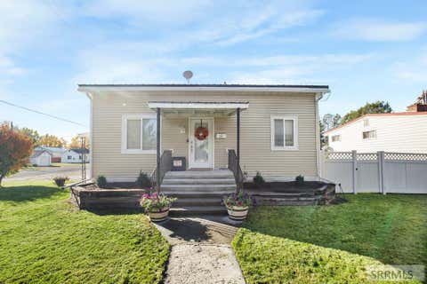 Photo of 406 W 2nd N, ST ANTHONY, ID 83445 (MLS # 2187294)