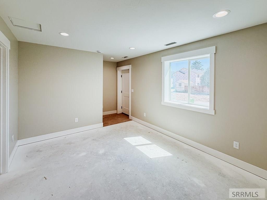 1272 Bingham Avenue, IDAHO FALLS, Idaho image 17