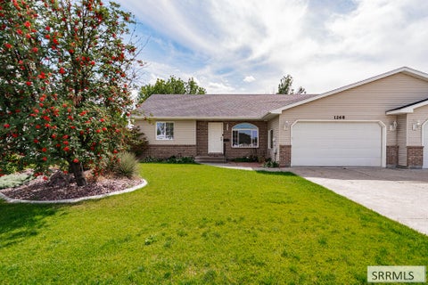 Photo of 1268 Ashland Drive, AMMON, ID 83406 (MLS # 2189018)