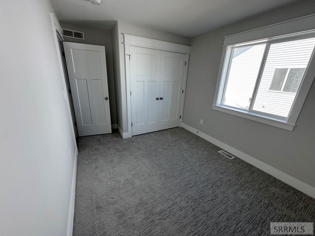 401 Wind River Drive, SHELLEY, Idaho image 7