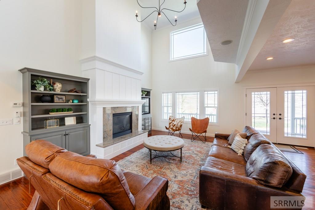 1241 Lazy Lane