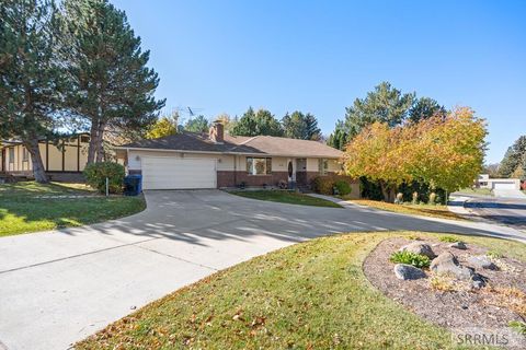 Photo of 410 Maple Drive, REXBURG, ID 83440 (MLS # 2180402)