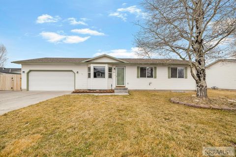 Photo of 3617 E Daleen Street, IDAHO FALLS, ID 83401 (MLS # 2182348)
