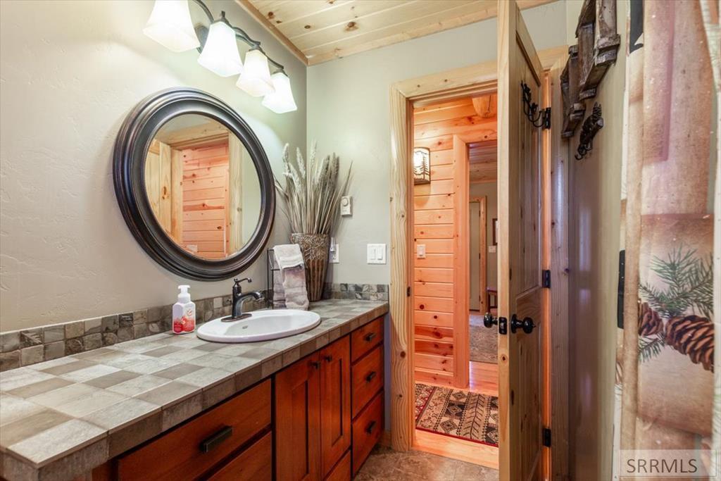 4088 Sage Hen Drive, ISLAND PARK, Idaho image 46