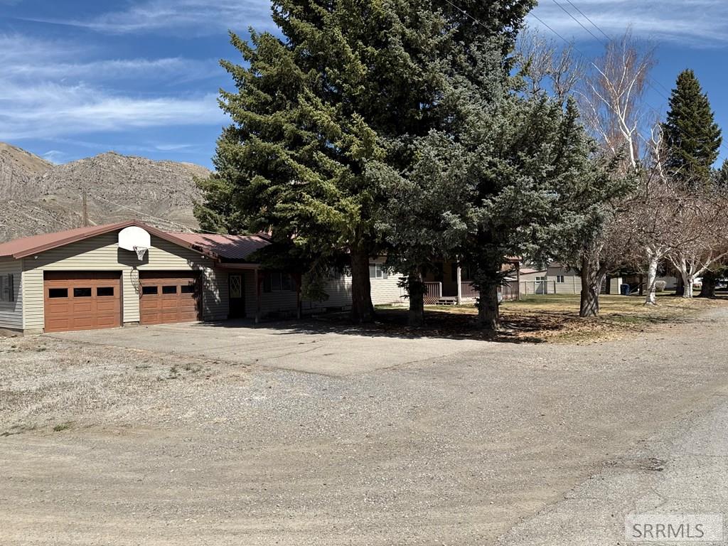 3060 W 2500 N, ARCO, Idaho image 2