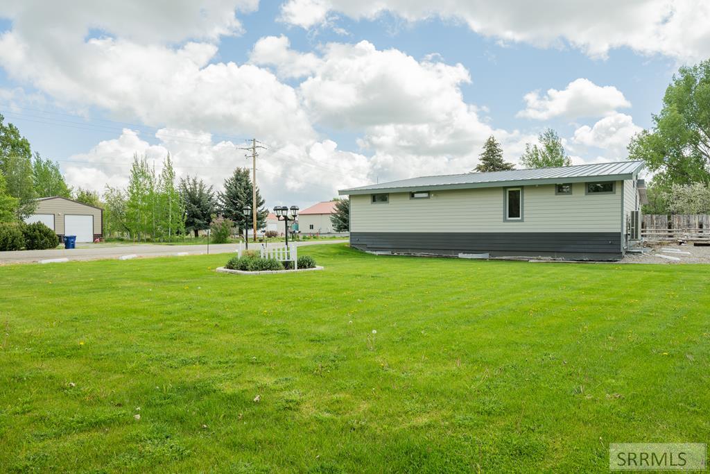 7869 S 400 W, REXBURG, Idaho image 44