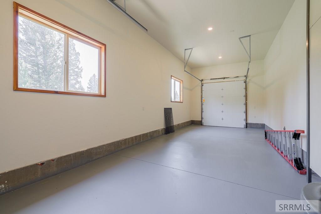 3936 Wise Owl Way, ISLAND PARK, Idaho image 35