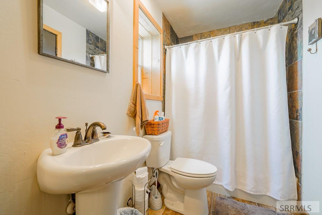 3936 Wise Owl Way, ISLAND PARK, Idaho image 27
