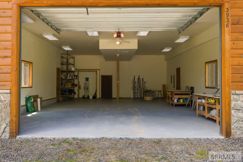 3936 Wise Owl Way, ISLAND PARK, Idaho image 32