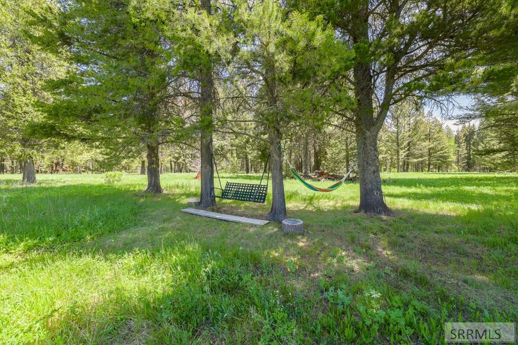 3936 Wise Owl Way, ISLAND PARK, Idaho image 37