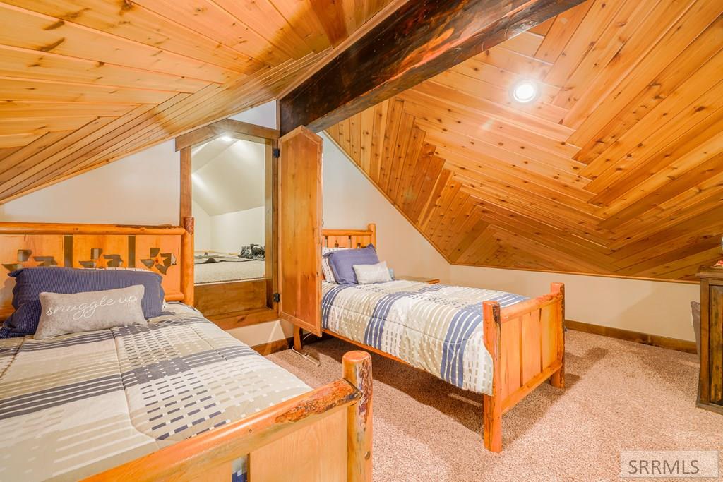3936 Wise Owl Way, ISLAND PARK, Idaho image 18