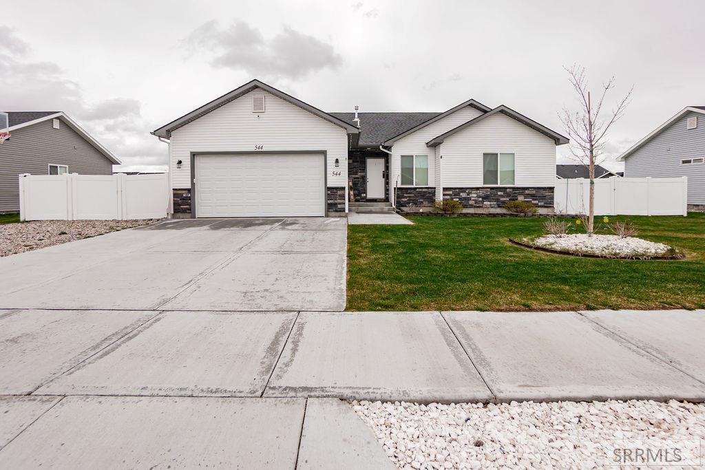 544 Washington Loop, RIGBY, Idaho image 1