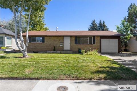 Photo of 960 Jefferson Avenue, IDAHO FALLS, ID 83402 (MLS # 2189085)