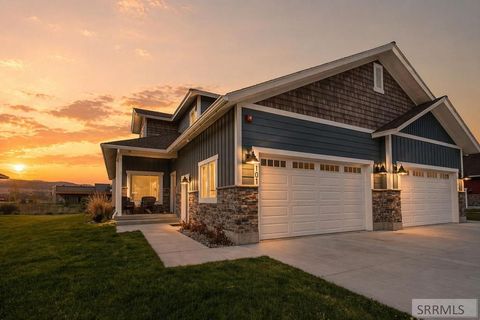 Photo of 101 Creekside Lane, SWAN VALLEY, ID 83449 (MLS # 2185775)