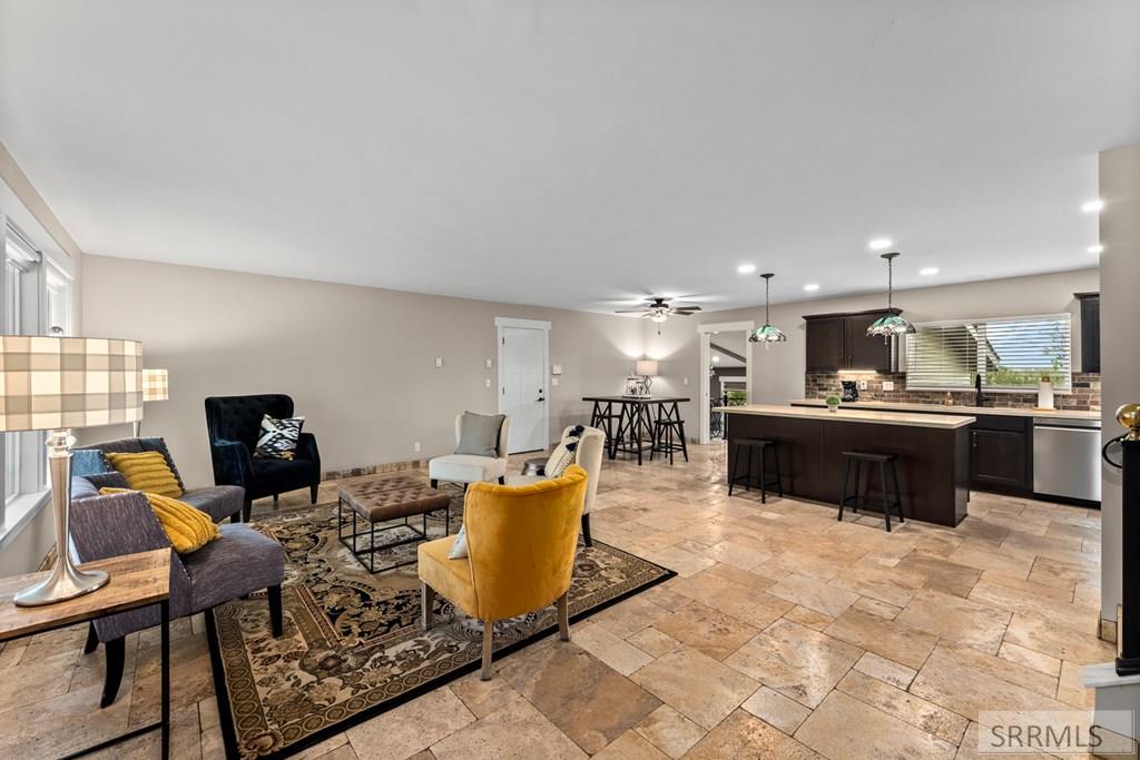Rigby, Idaho, 83442, United States, 3 Bedrooms Bedrooms, ,3 BathroomsBathrooms,Residential,Active,2041790