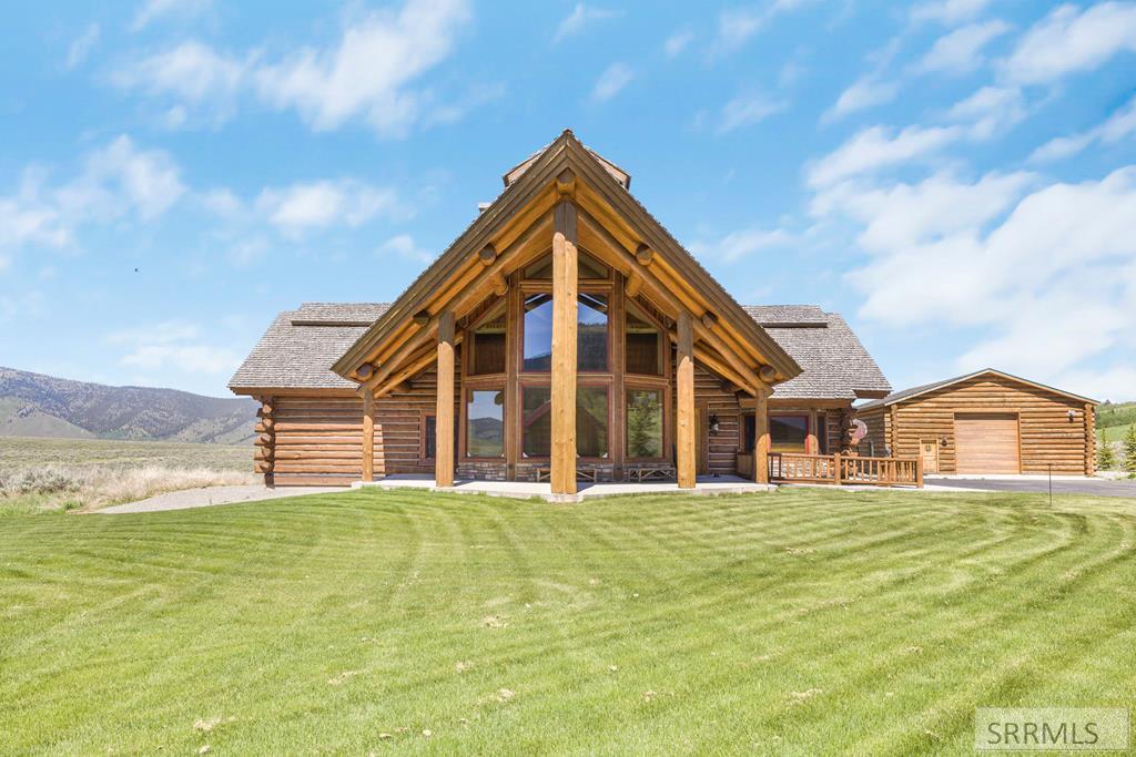 3755 Fisher Pointe Drive, ISLAND PARK, Idaho image 1