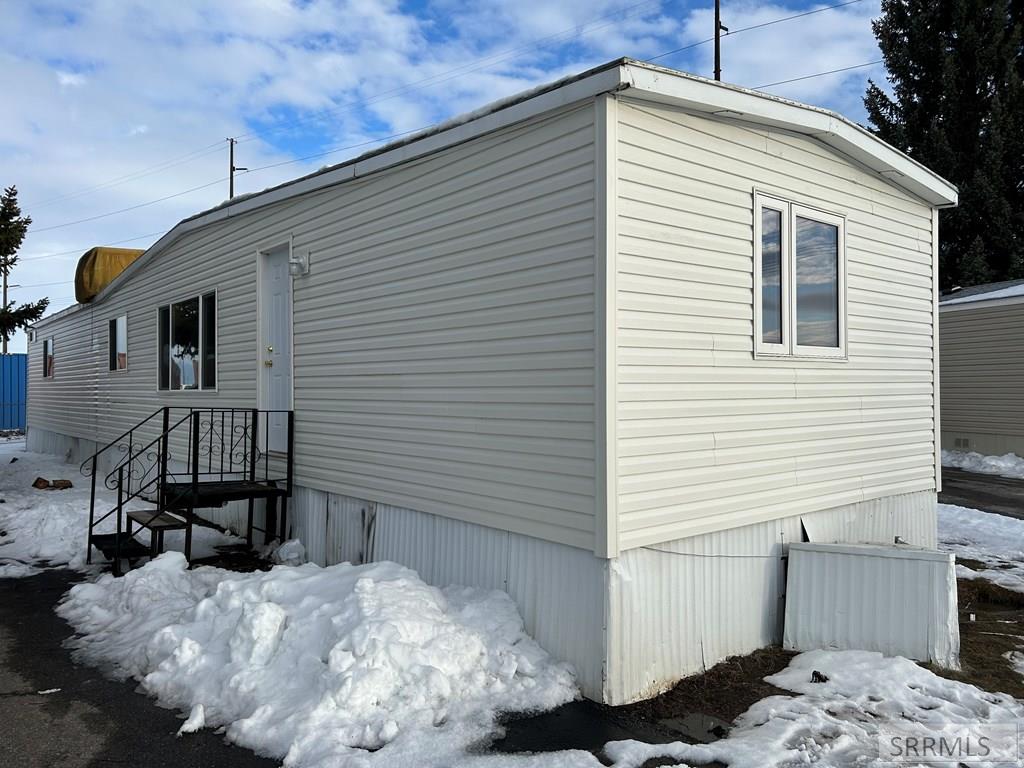 1760 N Whispering Pines Road, IDAHO FALLS, Idaho image 4