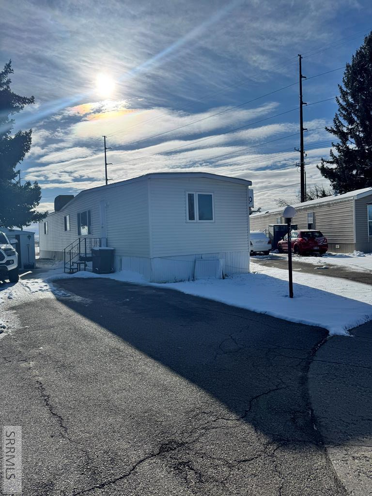 1760 N Whispering Pines Road, IDAHO FALLS, Idaho image 1