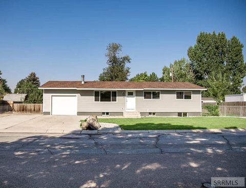 Photo of 4863 Easy Street, CHUBBUCK, ID 83202 (MLS # 2182168)